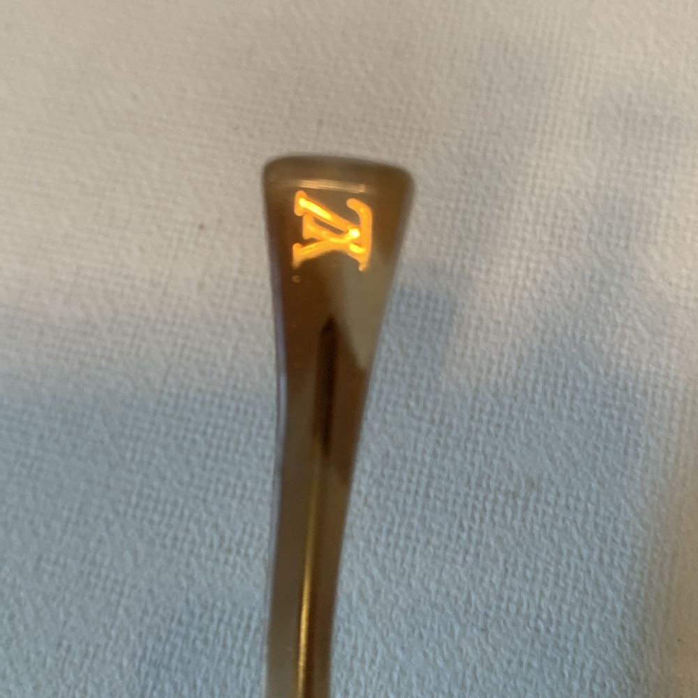Louis Vuitton sunglasses - Picture 8 of 11